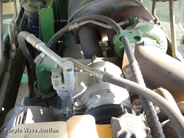 image for item KV9224 1994 John Deere 6400  MFWD tractor