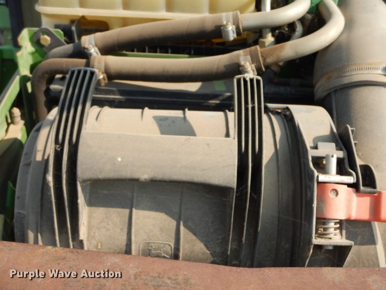 image for item KV9224 1994 John Deere 6400  MFWD tractor