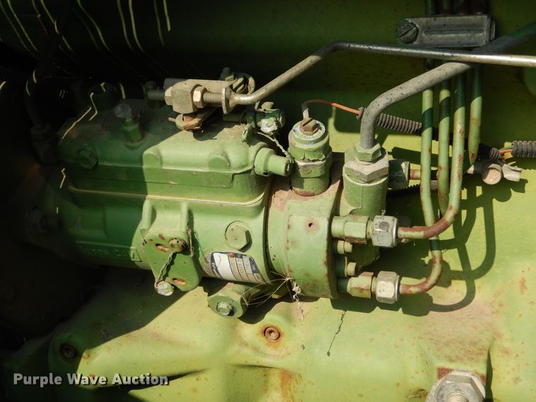 image for item KV9224 1994 John Deere 6400  MFWD tractor