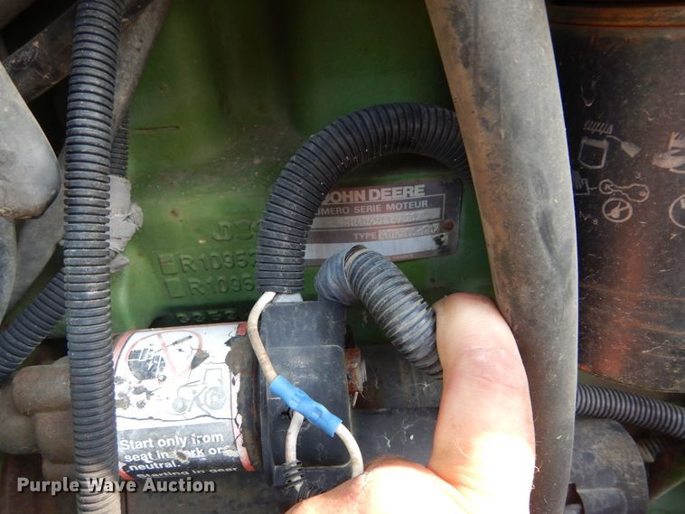 image for item KV9224 1994 John Deere 6400  MFWD tractor