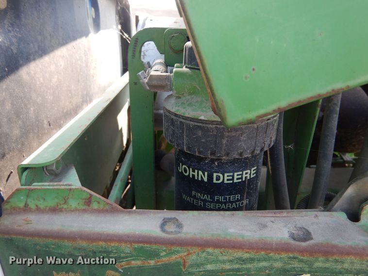 image for item KV9224 1994 John Deere 6400  MFWD tractor