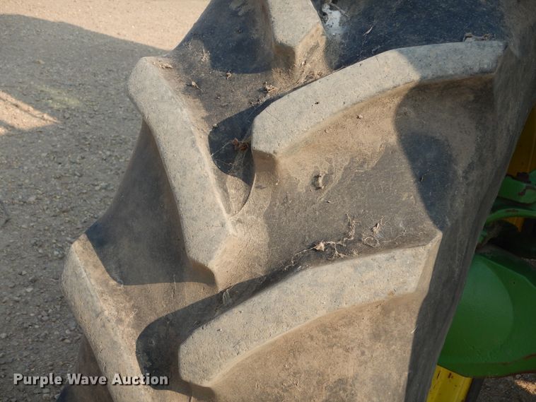 image for item KV9224 1994 John Deere 6400  MFWD tractor