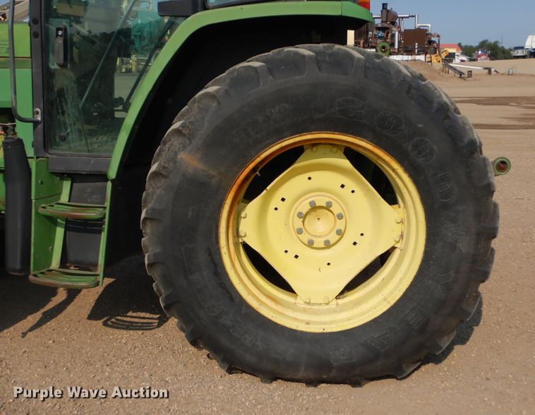 image for item KV9224 1994 John Deere 6400  MFWD tractor