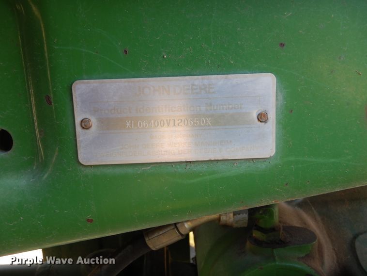 image for item KV9224 1994 John Deere 6400  MFWD tractor