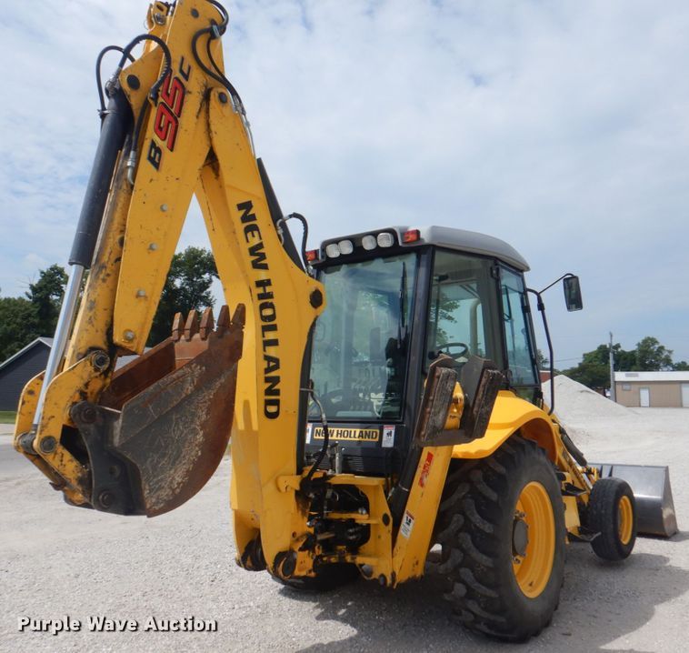 image for item KW9834 2013 New Holland B95C  backhoe