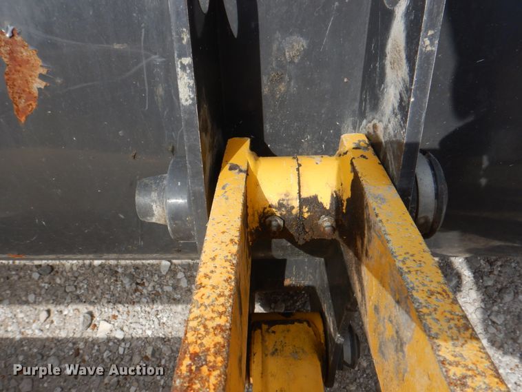 image for item KW9834 2013 New Holland B95C  backhoe