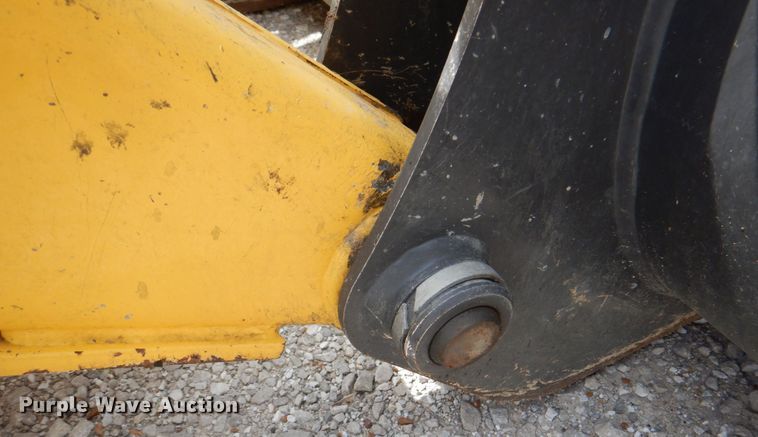 image for item KW9834 2013 New Holland B95C  backhoe