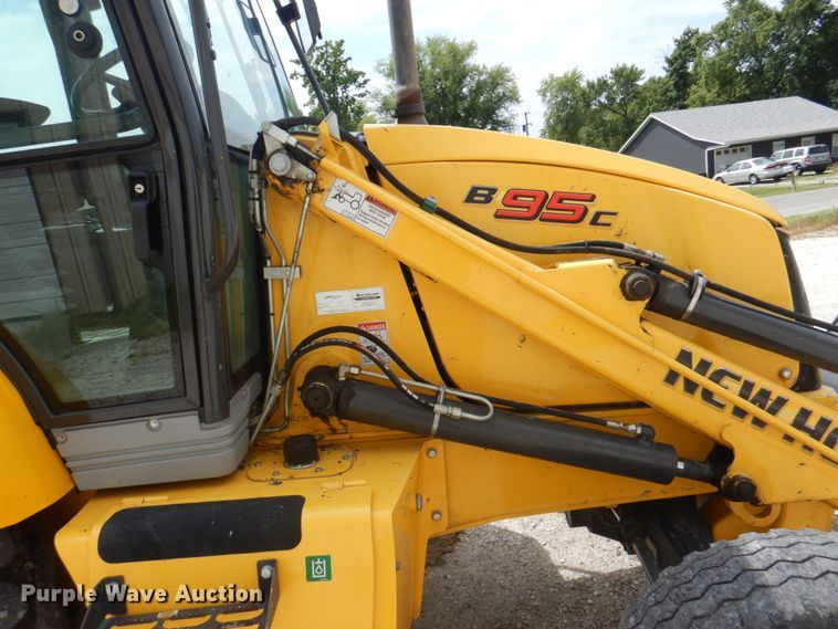 image for item KW9834 2013 New Holland B95C  backhoe