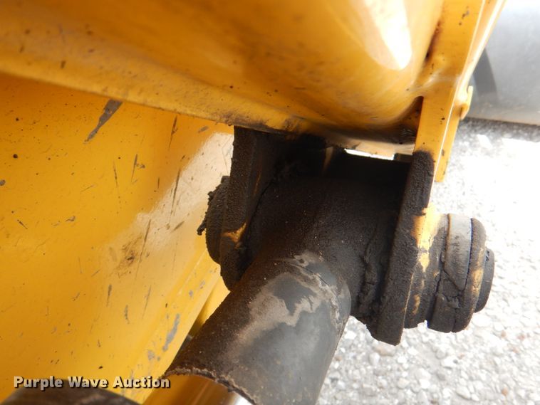 image for item KW9834 2013 New Holland B95C  backhoe