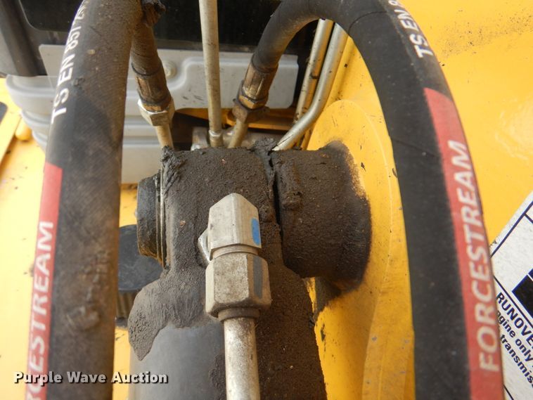 image for item KW9834 2013 New Holland B95C  backhoe