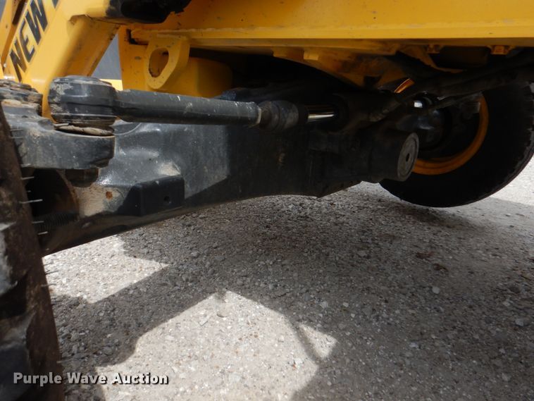 image for item KW9834 2013 New Holland B95C  backhoe