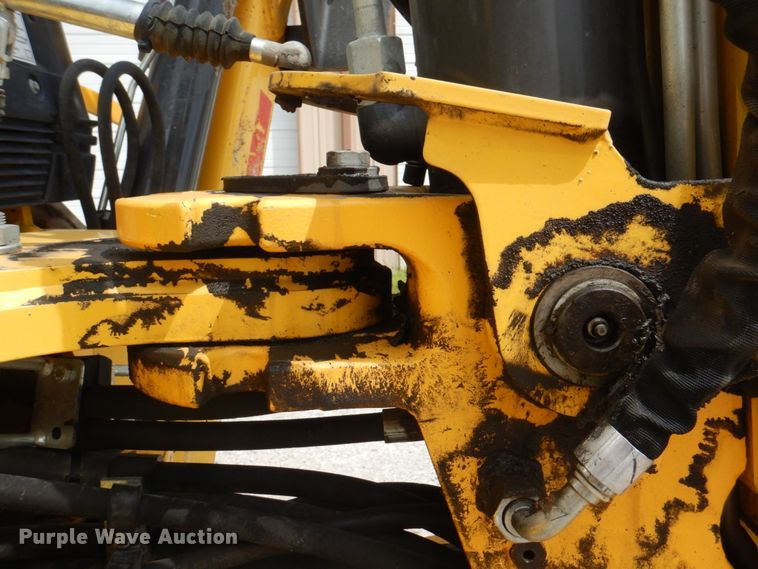 image for item KW9834 2013 New Holland B95C  backhoe