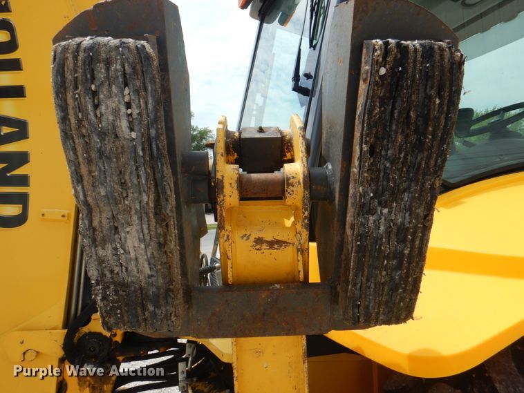 image for item KW9834 2013 New Holland B95C  backhoe