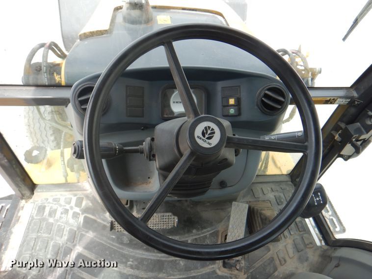 image for item KW9834 2013 New Holland B95C  backhoe