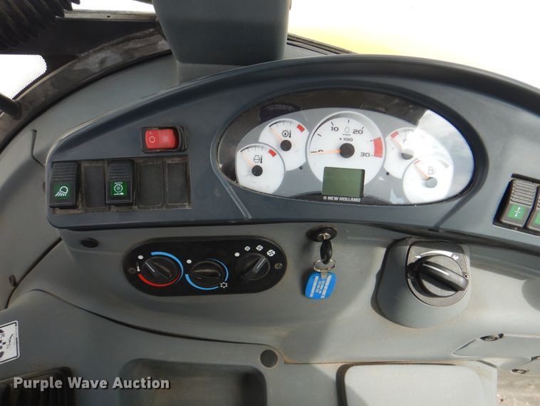 image for item KW9834 2013 New Holland B95C  backhoe