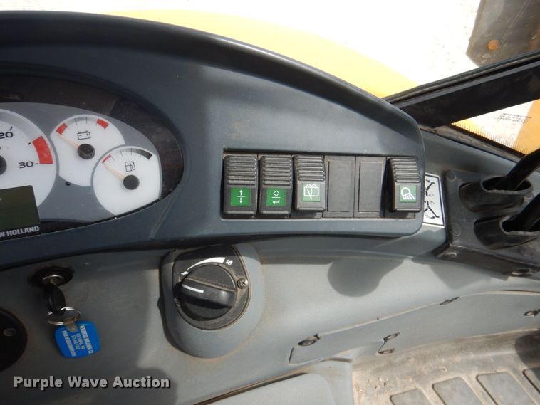 image for item KW9834 2013 New Holland B95C  backhoe