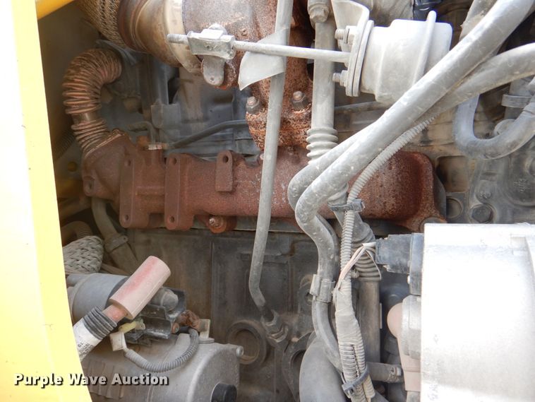 image for item KW9834 2013 New Holland B95C  backhoe