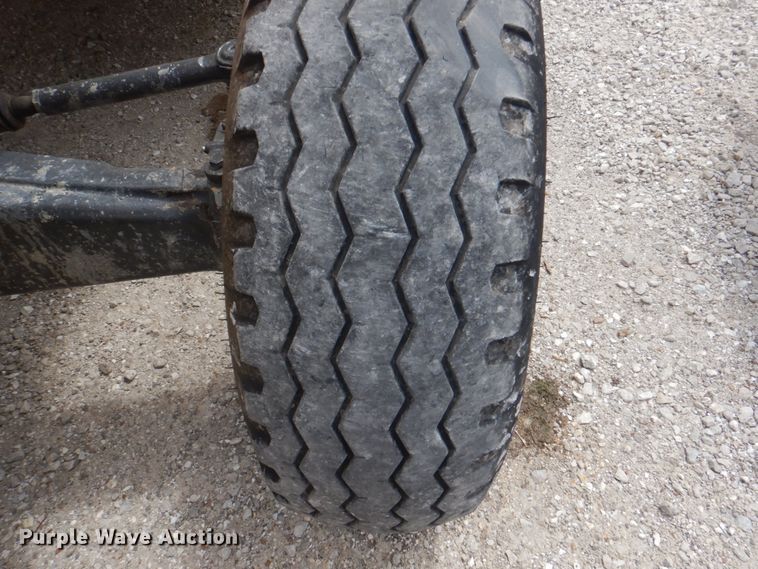 image for item KW9834 2013 New Holland B95C  backhoe