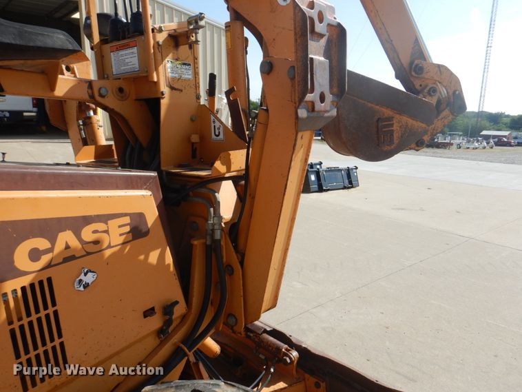 image for item KW9878 1992 Case 660  trencher