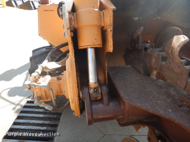 image for item KW9878 1992 Case 660  trencher