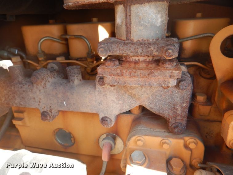 image for item KW9878 1992 Case 660  trencher