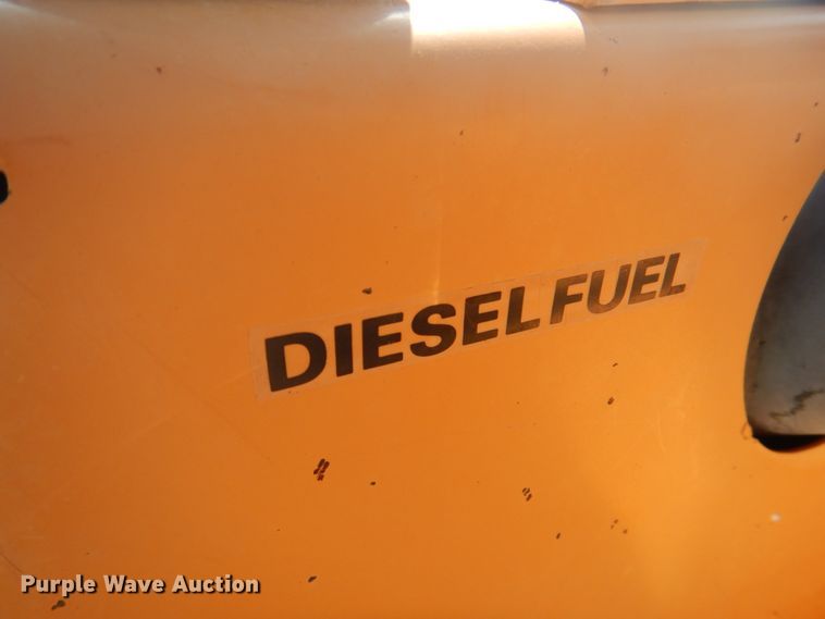 image for item KW9878 1992 Case 660  trencher