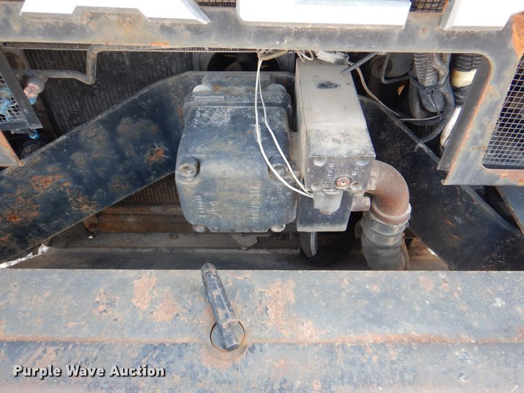 image for item KW9879 2009 Mack Mammoth  refuse truck