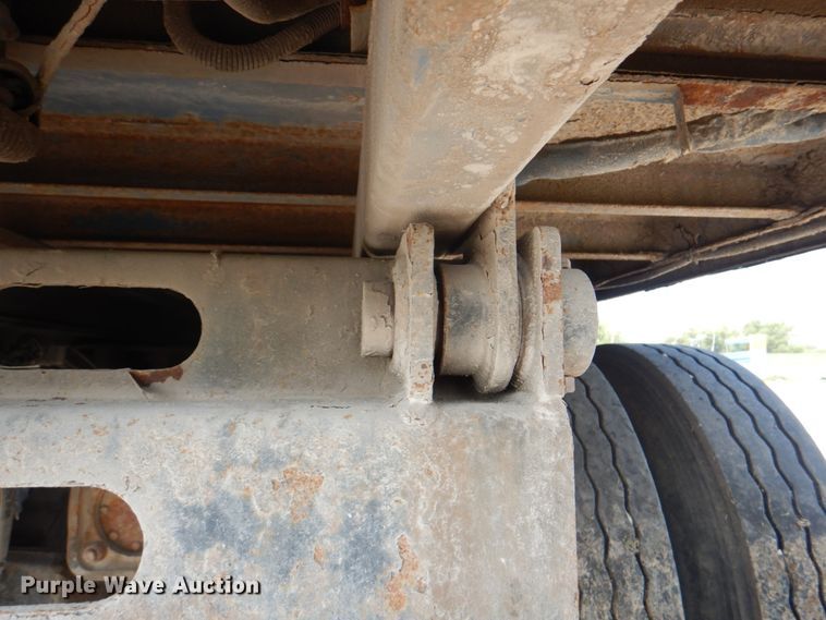 image for item KW9879 2009 Mack Mammoth  refuse truck