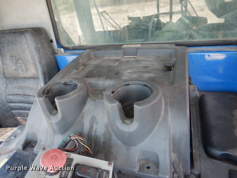 image for item KW9879 2009 Mack Mammoth  refuse truck