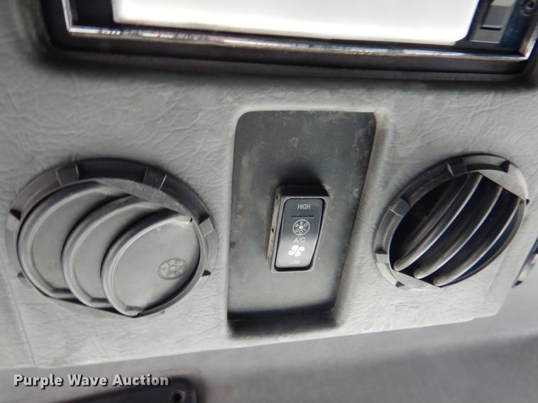 image for item KW9879 2009 Mack Mammoth  refuse truck