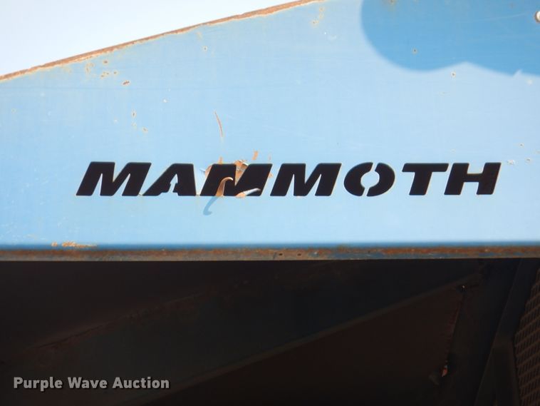 image for item KW9879 2009 Mack Mammoth  refuse truck