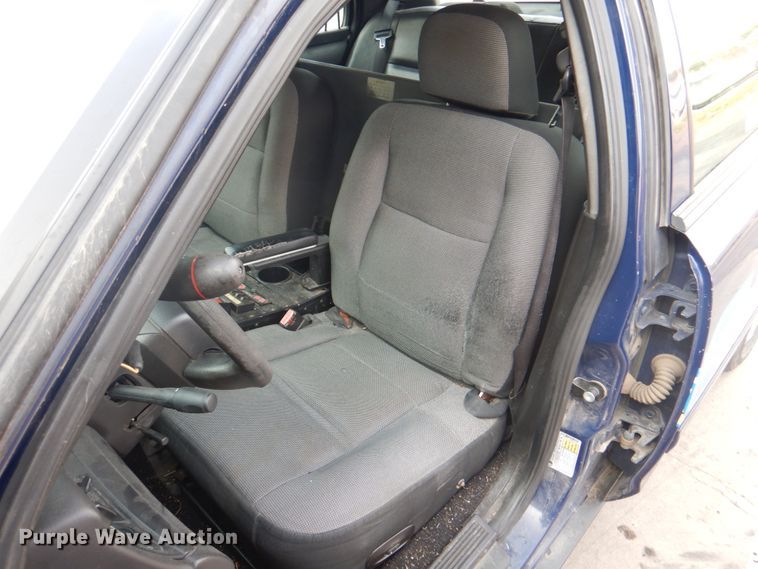 image for item KW9880 2008 Ford Crown Victoria Police Interceptor