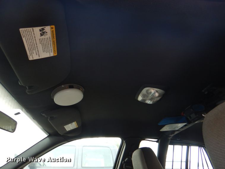 image for item KW9880 2008 Ford Crown Victoria Police Interceptor