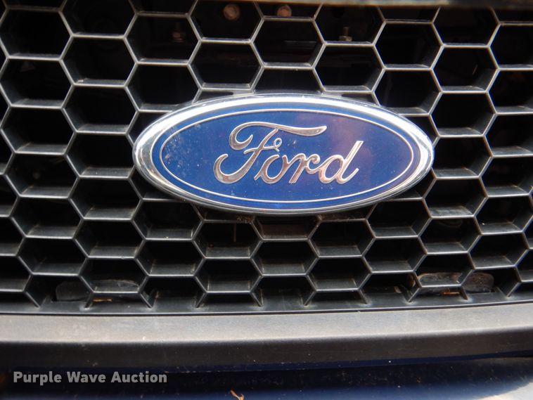 image for item KW9880 2008 Ford Crown Victoria Police Interceptor