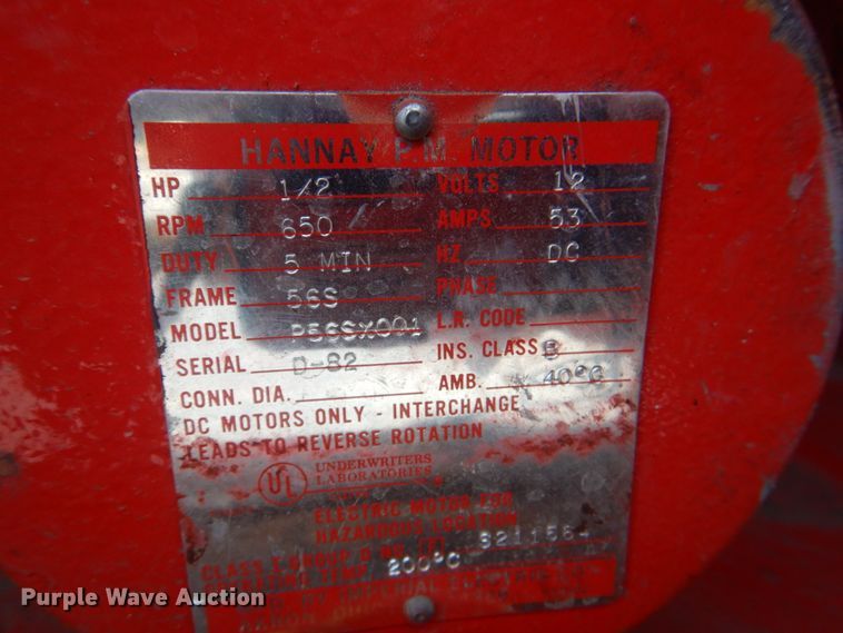 image for item KW9881 1983 Ford F800  pumper fire truck