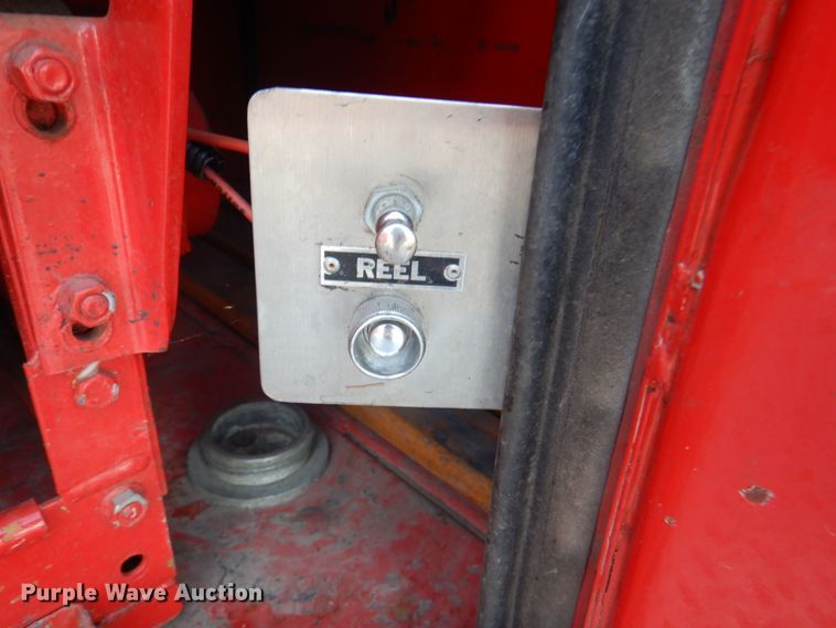 image for item KW9881 1983 Ford F800  pumper fire truck