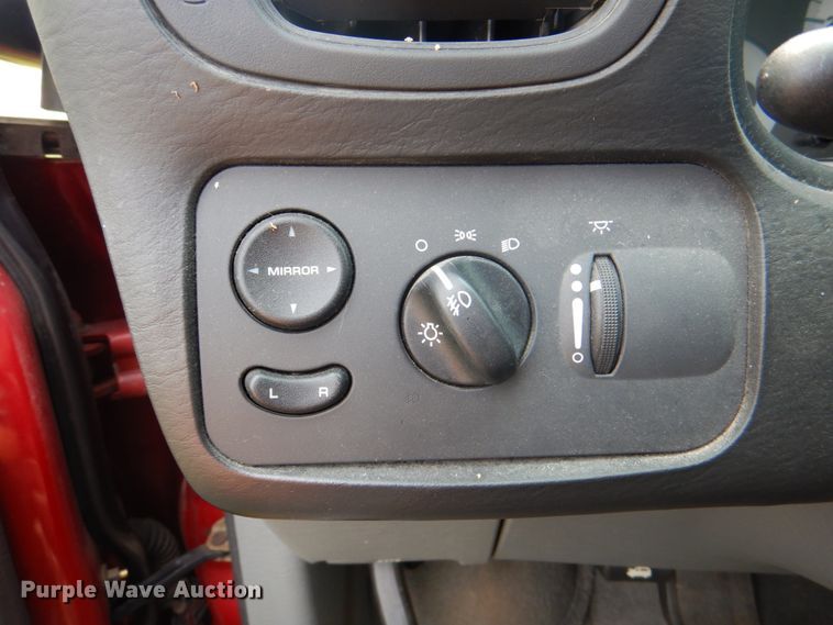 image for item KW9889 2006 Dodge Grand Caravan SXT  van