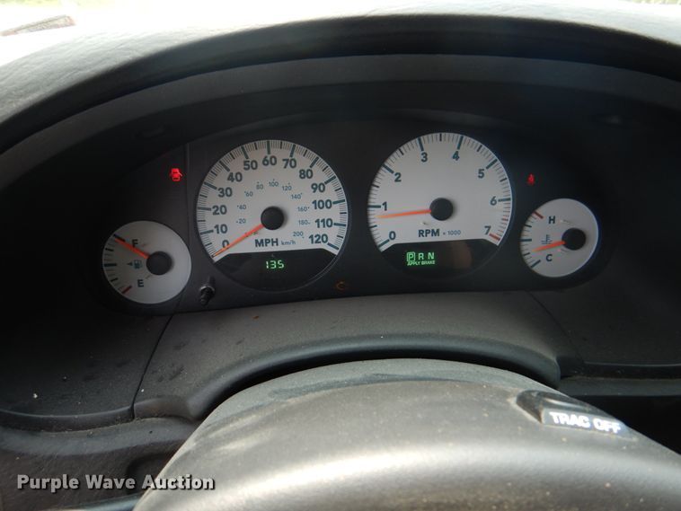 image for item KW9889 2006 Dodge Grand Caravan SXT  van