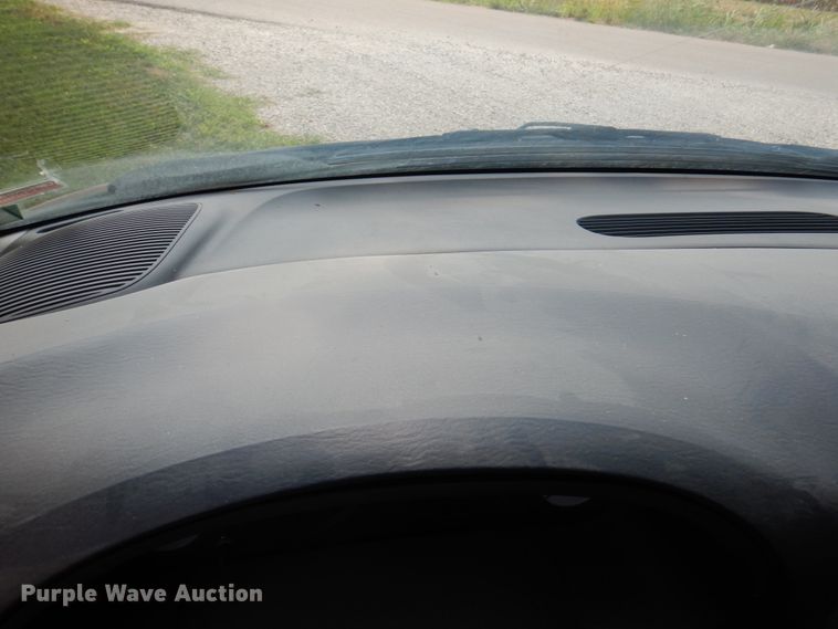 image for item KW9889 2006 Dodge Grand Caravan SXT  van