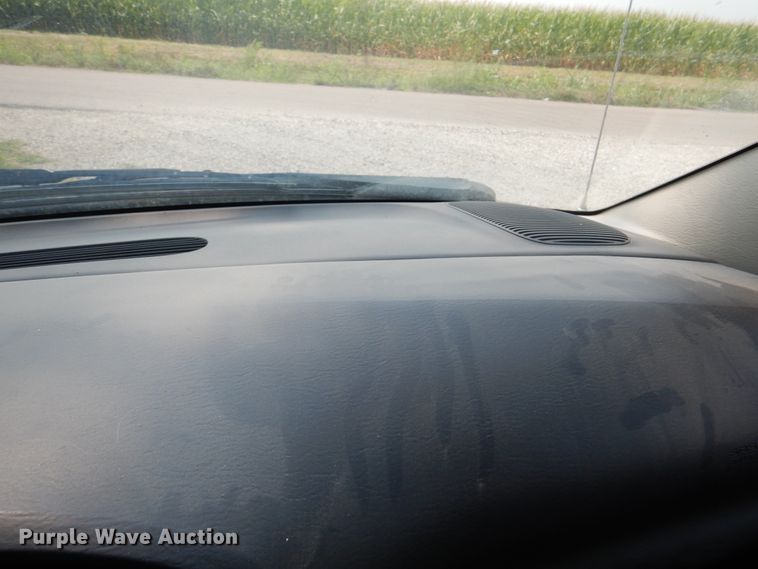 image for item KW9889 2006 Dodge Grand Caravan SXT  van