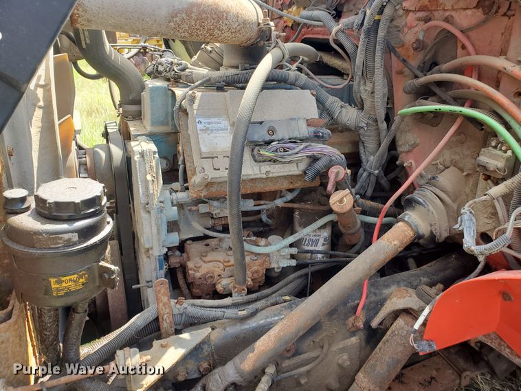 image for item KY9174 1999 International 4900  dump truck