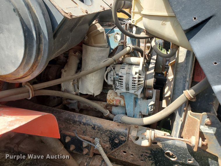 image for item KY9174 1999 International 4900  dump truck