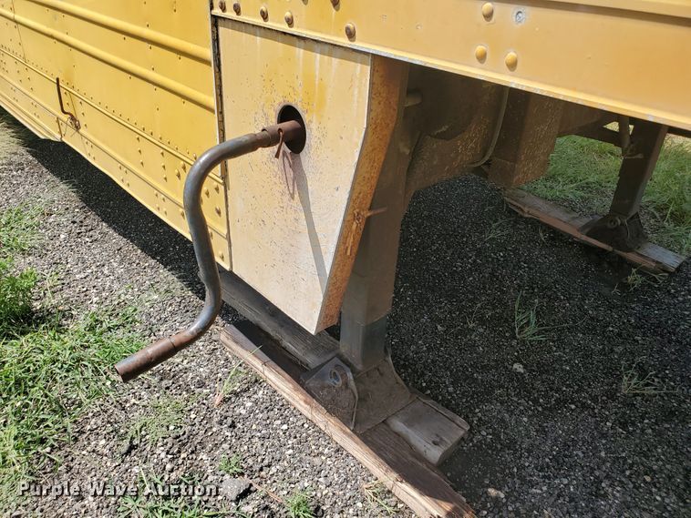 image for item KY9175 1964 High C2FV54L  dry van trailer