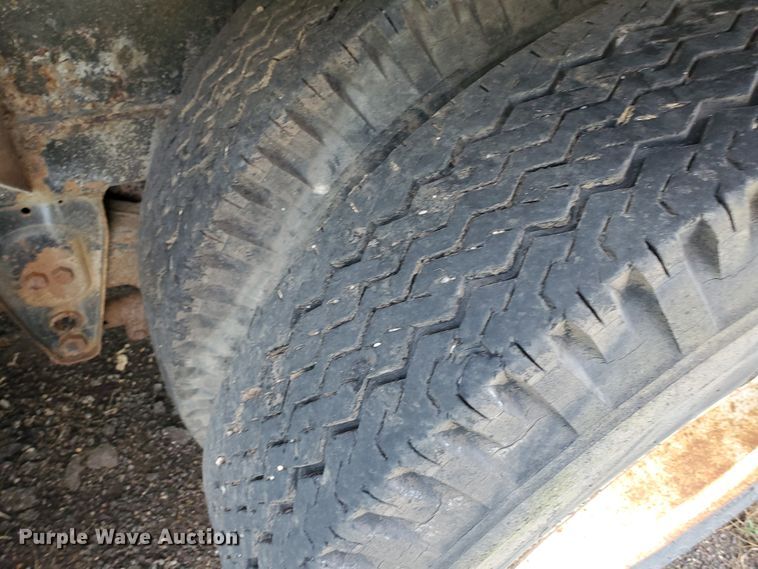 image for item KY9175 1964 High C2FV54L  dry van trailer