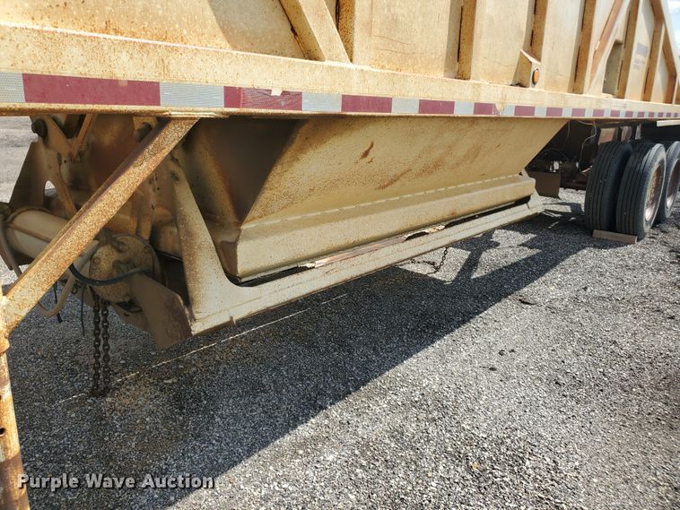 image for item KY9176 1987 Ranch  bottom dump trailer