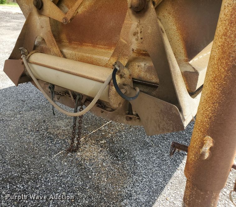 image for item KY9176 1987 Ranch  bottom dump trailer