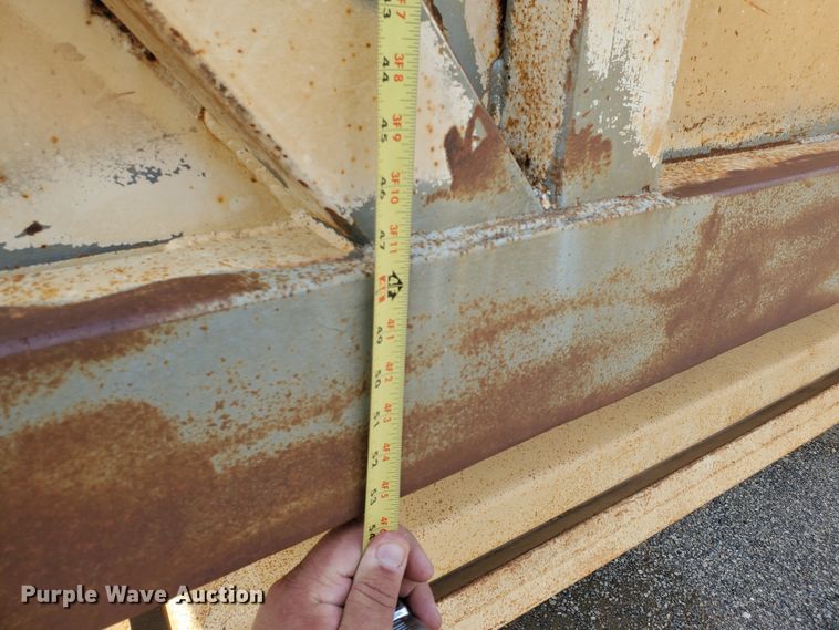 image for item KY9176 1987 Ranch  bottom dump trailer