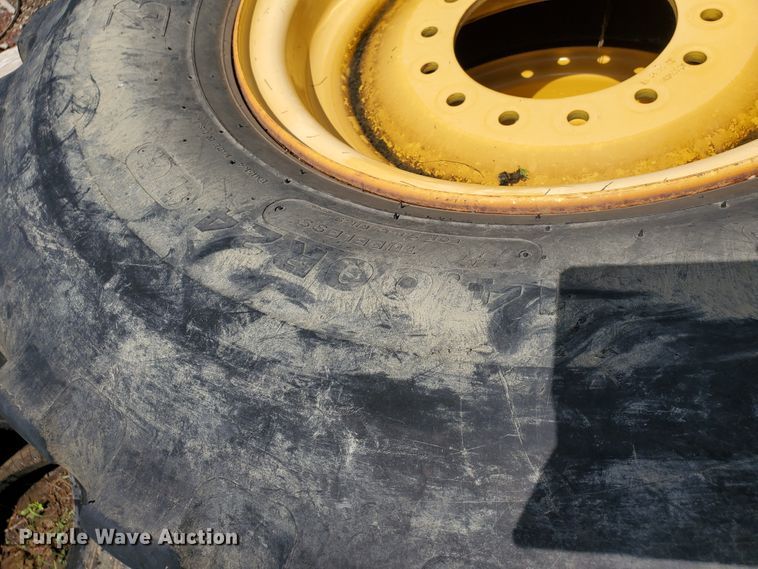 image for item KY9178 (6) 14.00-24 tires