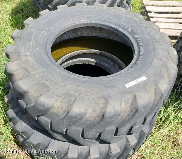 image for item KY9179 (2) tires