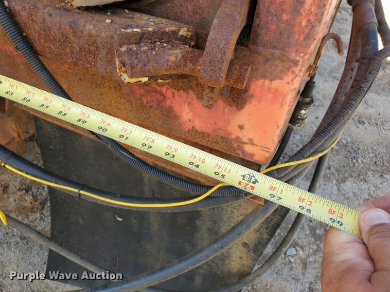 image for item KY9182 1999 International 4900  dump truck